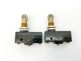 Z-15GQ22-B7-K OMRON Limit Switch Roller Box
