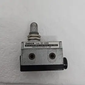 ZC-Q2255 OMRON Limit Switch Snap Action Vac