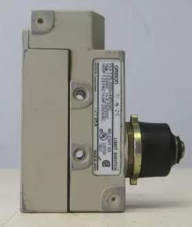 ZE-N-2S OMRON Enclosed Limit Switch Plunger Actuator Spdt #2