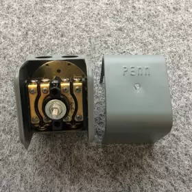 P16AA-1 PENN Pressure Control Switch Pole Nos #2