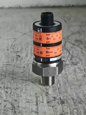 PK6220 Clean Ifm Pressure Switch Spst #3