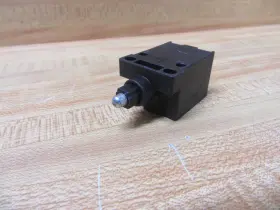 B502-GJ7 PLZZATO Limit Switch #3