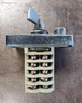 04925-557 REES Postion Selector Switch Key #2