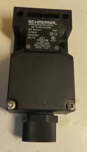 16-02ZVRK-M20 SCHMERSAL Az Safety Interlock Switch Boxed #3