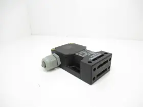AZ1-602-ZVK1762 SCHMERSAL Safety Interlock Switch #3