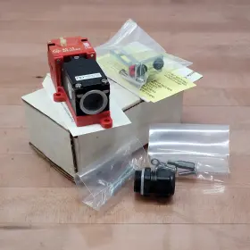 TZG01.103 SCHMERSAL Keyed Interlock Switch