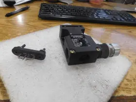 ZVK-M20 SCHMERSAL Az Safety Interlock Switch Key