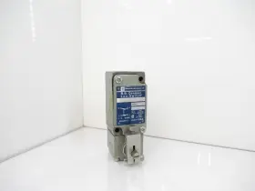 C2F-JK542 SCHNEIDER Electric Rb Denison Limit Switch