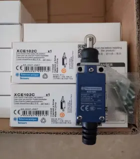 XCE102C SCHNEIDER Limit Switch