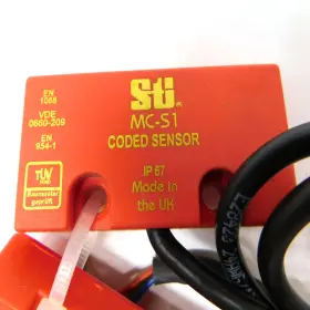 MC-S1 SCIENTIFIC TECHNOLOGIES STI Safety Interlock Switches #3