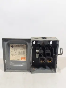 5230 SEARS Roebuck Switch Disconnect Plug Fuse Amp Safety #2