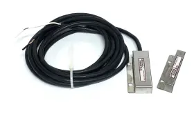 301-CT-12K SENTROL INDUSTRIAL Magnetic Interlock Switch Nos