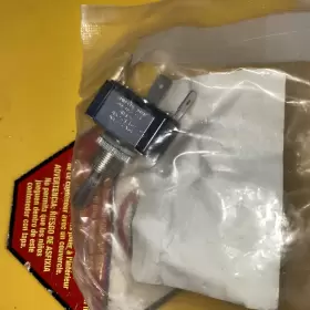 393181 SERVALITE Toggle Switches Spdt Center #3