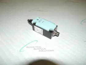3SE5-112-1LA00 SIEMENS Limit Switch Snap