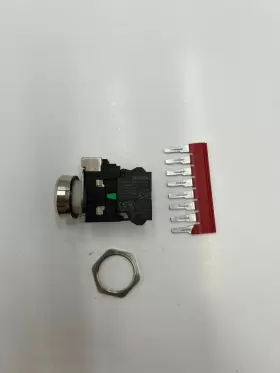 3SU1400-1AA10-3BA0 SIEMENS Push Switch Contact
