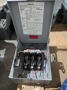 NR421 SIEMENS Disconnect Switch Nema Phase Charity