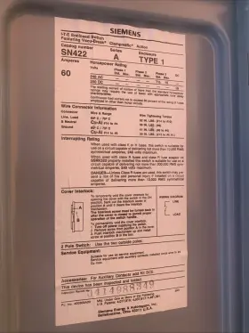 SN422 SIEMENS Disconnect Switch Pole #2