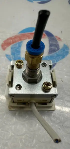 ISE4-01-25 SMC Digital Pressure Sensor Switch Vdc #3