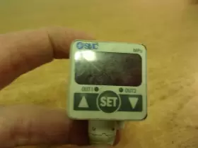 ISE40-T1-62L SMC Digital Vacuum Pressure Switch #3