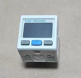 ZSE30A-01-A SMC High Precision Digital Vacuum Switch #3