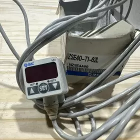 ZSE40-T1-62L SMC High Precision Digital Vacuum Pressure