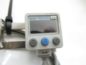 ZSE40A-N01-TP SMC Digital Pressure Switches Monitor Bracket
