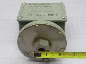 52NN-Y116-M4-C1A SOR Pressure Switch #2