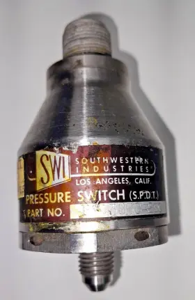 PS3858-200 SOUTHWESTERN INDUSTRIES PRESSURE SWITCH Nasa