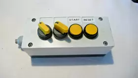 13145 SQUARE D Enclosure Pushbutton Switch