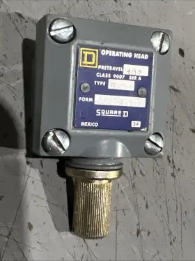 9007-B SQUARE D Operating Head Pretravel