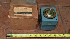 9013GSG-2 SQUARE D Pressure Switch Close #2