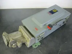 APJ6485 SQUARE CROUSE HINDS Fused Safety Switch Arktite