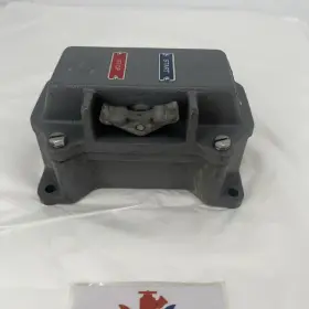 GW-241 SQUARE D Control Station Nema #3