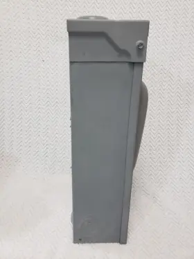 J-353640 SQUARE D Safety Switch Phase Vac Std Amp #3