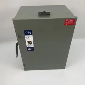 PQ3620 SQUARE D Line Volt Fusible Busway Bus Plug Amp
