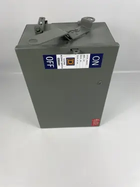 PQ4610 SQUARE D Line Fusible Bus Busway Plug Amp #3