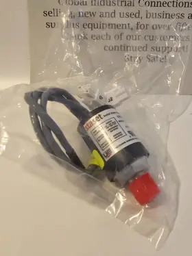 EA100AD-113 STASET Solid Pressure Switch #2