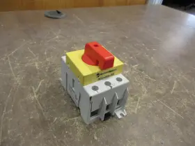 59I3-3 TECHNOELECTRIC Disconnect Switch