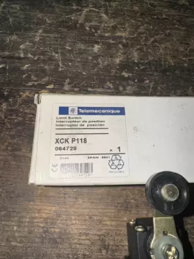 GR37804008 TELEMECANIQUE Nos Agco Limit Switch #3