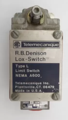 L100WS2M2 TELEMECANIQUE Lox Switch Limit Nema