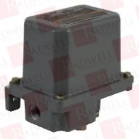 9012GAR4 TELEMECANIQUE SENSORS Pressure Switches