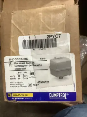 9013GSG2J24E TELEMECANIQUE SENSORS Pumptrol Square