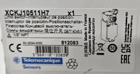 XCKJ10511H7 TELEMECANIQUE SENSORS Limit Switch Roller Lever
