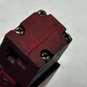 XCK-P591H7 TELEMECANIQUE Safety Interlock Switch #3