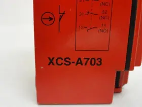 XCS-A703 TELEMECANIQUE Safety Interlock Switch #2