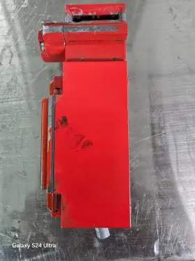 XCS-B713 TELEMECANIQUE Safety Interlock Switch #3