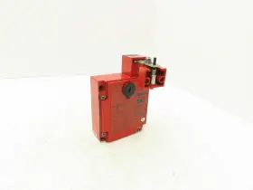 XCS-E7313 TELEMECANIQUE Safety Interlock Limit Switch Bracket
