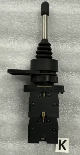 XDLPA24 TELEMECANIQUE Schneider Position Lever Manipulator #3