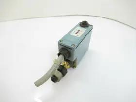 XMJ-A0207 TELEMECANIQUE Pressure Switch