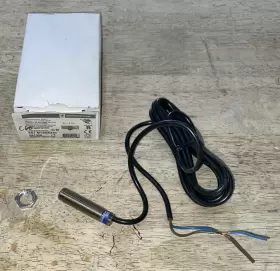 XS1M12MA230 TELEMECANIQUE Inductive Proximity Sensor